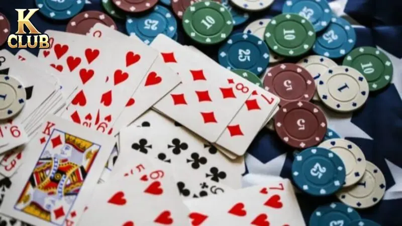 Tìm hiểu luật để biết nắm rõ 3 đôi thông chặt được gì